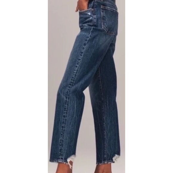 Abercrombie The Boyfriend Mid Rise Dark Wash Jeans Distressed Raw Hem-sz 33 - Picture 2 of 10